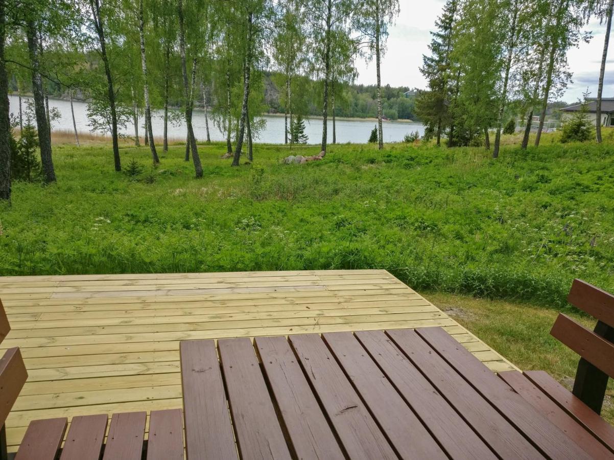 Hjortoe Stugor & Stockhus Finstrom エクステリア 写真