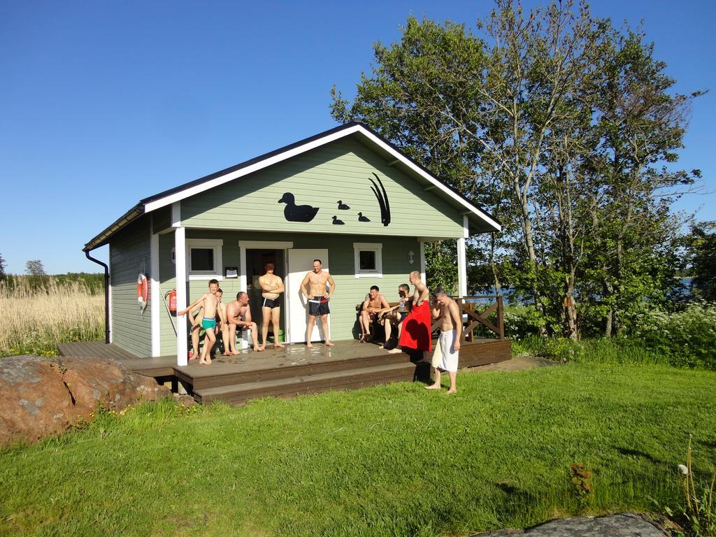 Hjortoe Stugor & Stockhus Finstrom エクステリア 写真